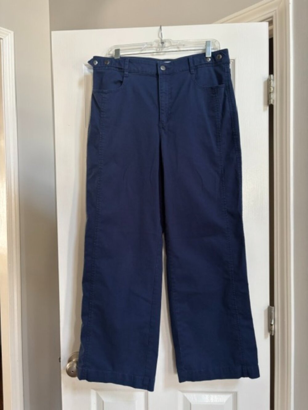 LOFT Relaxed Straight Pants in Twill - Navy - 12